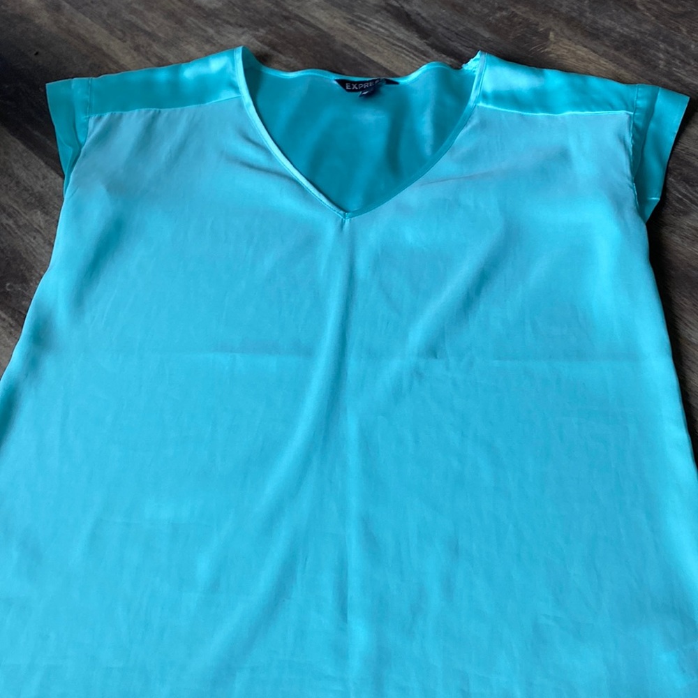 Teal tshirt